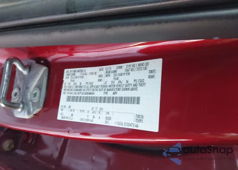 2016 Ford Escape Titanium из США, поврежденный, VIN 1FMCU9J97GUB84869